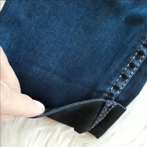 Hudson Cuffed Jean - Picture 2 of 6